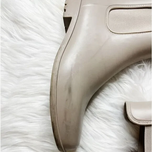 Target High Chelsea Pull On Ankle Booties Taupe Size 9 - Picture 3 of 7